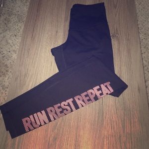 Black spandex leggings